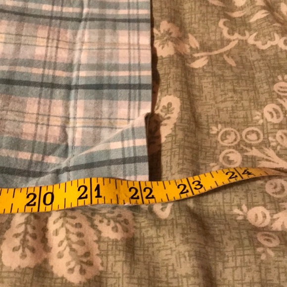 Capri's - Picture 7 of 7